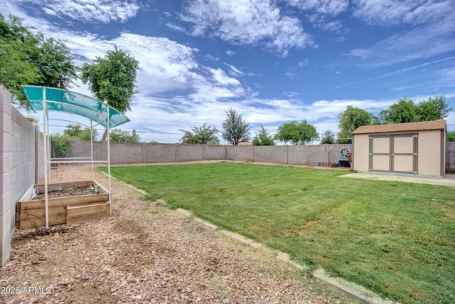 40110 N THOROUGHBRED Way, San Tan Valley, AZ 85140