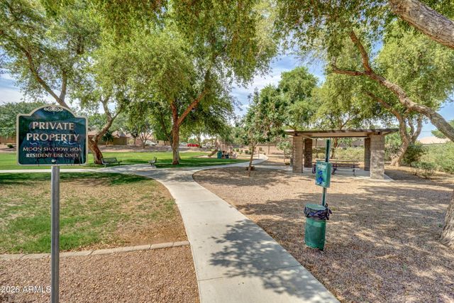 40110 N THOROUGHBRED Way, San Tan Valley, AZ 85140
