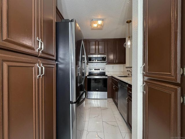 2057 Burton St 64, San Diego, CA 92111