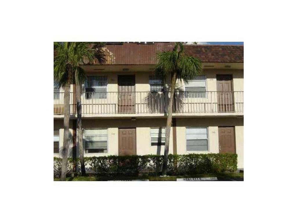 426 LAKESIDE Drive 249, Margate, FL 33063