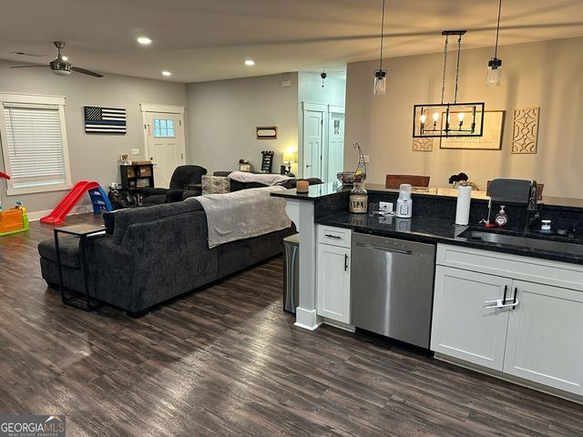 620 Kingston Lane NW, Conyers, GA 30012