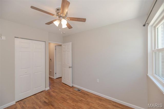 9041 Lemona Drive, St Louis, MO 63123
