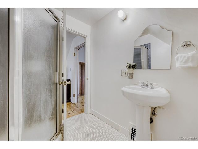 4922 W 34th Ave, Denver, CO 80212