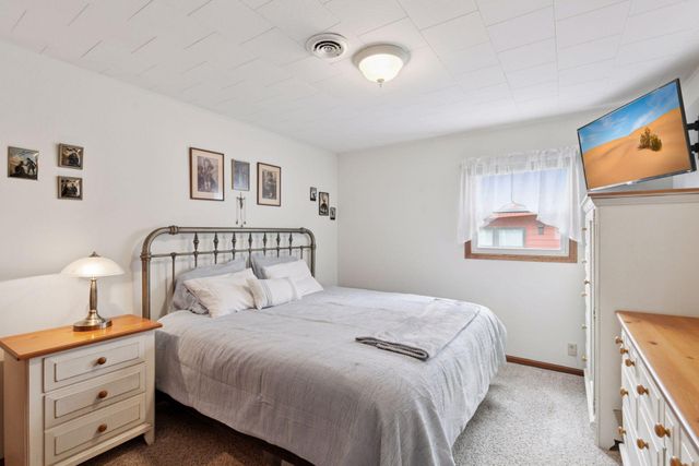 18662 Beach Lane, Kilkenny, MN 56052