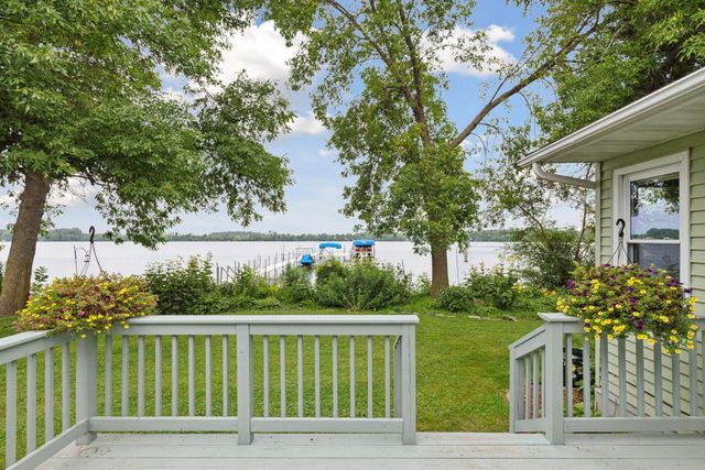 18662 Beach Lane, Kilkenny, MN 56052