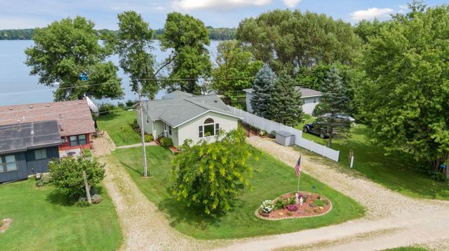 18662 Beach Lane, Kilkenny, MN 56052