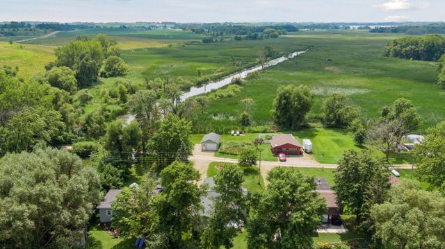 18662 Beach Lane, Kilkenny, MN 56052