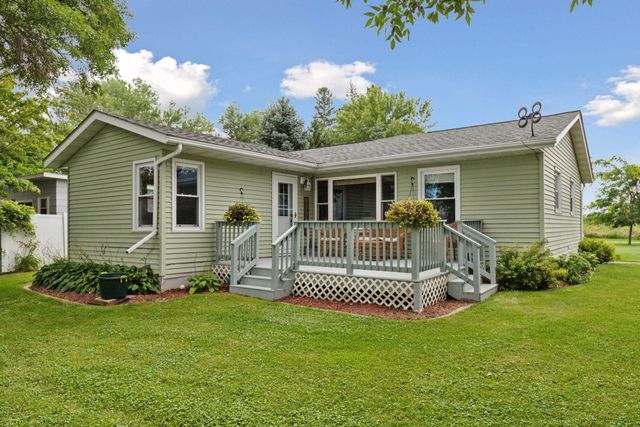 18662 Beach Lane, Kilkenny, MN 56052