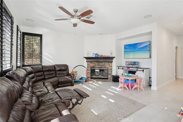 29029 Ironwood, Saugus, CA 91390