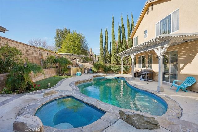 29029 Ironwood, Saugus, CA 91390