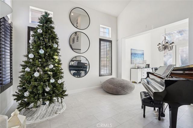 29029 Ironwood, Saugus, CA 91390