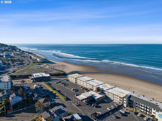 145 Nw INLET Ave 124, Lincoln City, OR 97367