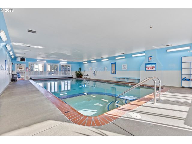 145 Nw INLET Ave 124, Lincoln City, OR 97367