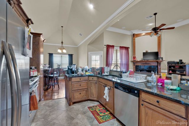 527 Tupelo Drive, Bossier City, LA 71111