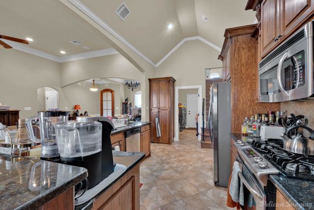 527 Tupelo Drive, Bossier City, LA 71111