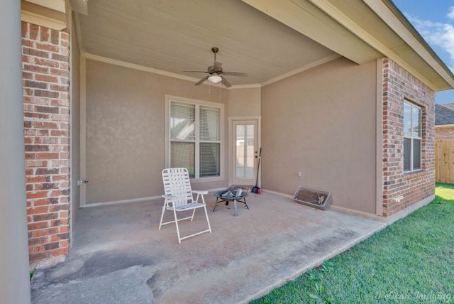 527 Tupelo Drive, Bossier City, LA 71111