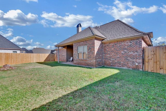 527 Tupelo Drive, Bossier City, LA 71111