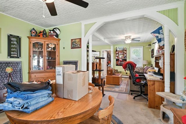 52 Emmett St, Chicopee, MA 01020
