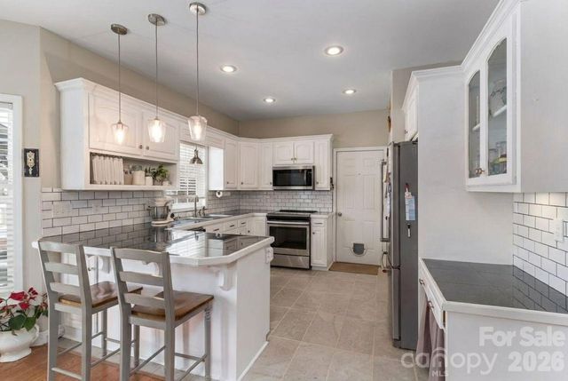 2877 Cabin Creek Drive, Catawba, NC 28609