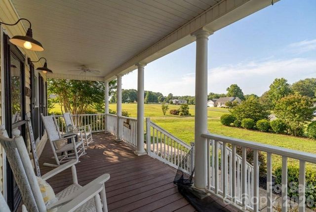 2877 Cabin Creek Drive, Catawba, NC 28609