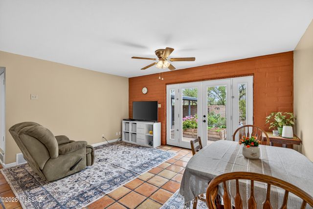 502 W Hardy Road, Oro Valley, AZ 85704