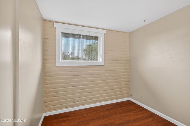 502 W Hardy Road, Oro Valley, AZ 85704