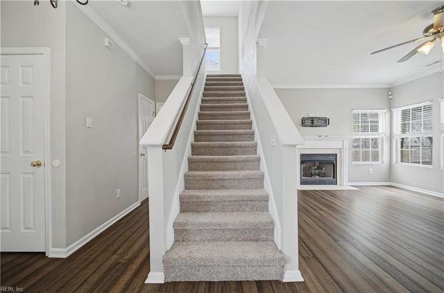 706 Durham AVE, Chesapeake, VA 23320