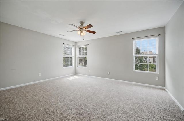 706 Durham AVE, Chesapeake, VA 23320
