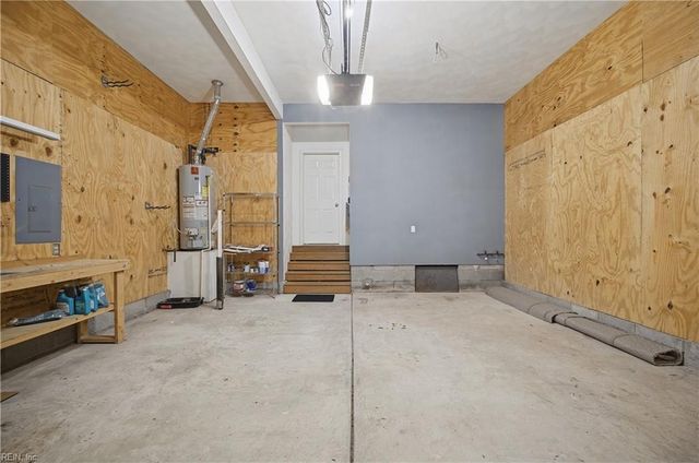 706 Durham AVE, Chesapeake, VA 23320