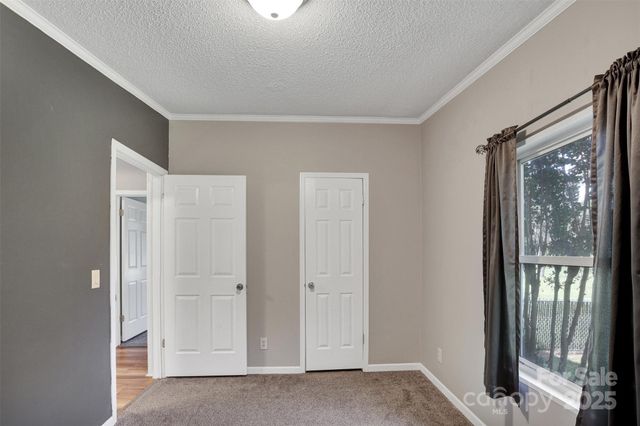 329 W Red Cross Road, Oakboro, NC 28129
