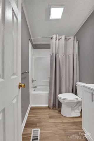 329 W Red Cross Road, Oakboro, NC 28129