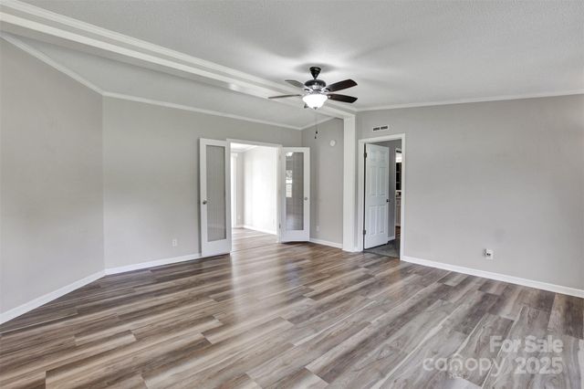 329 W Red Cross Road, Oakboro, NC 28129