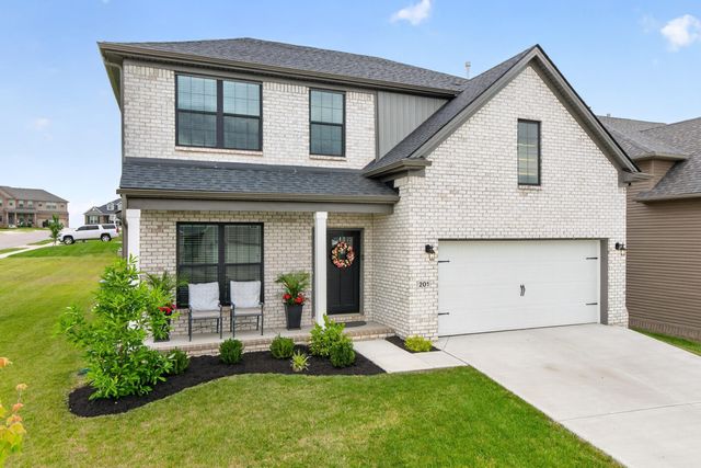 201 Little Leaf Drive, Nicholasville, KY 40356