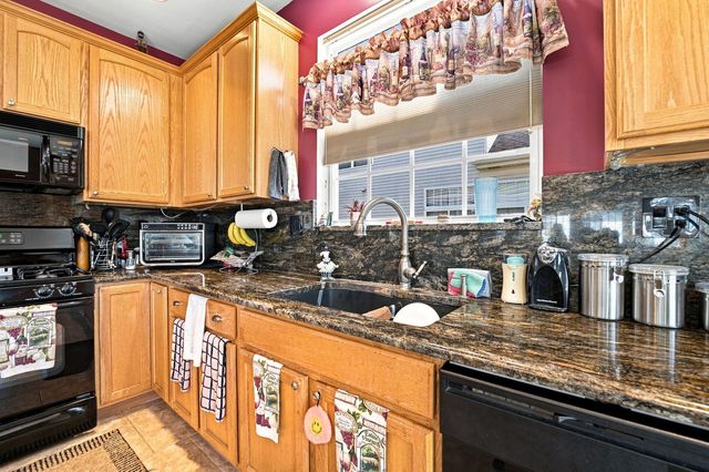 1327 Palisades Drive, Bolingbrook, IL 60490