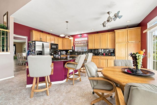 1327 Palisades Drive, Bolingbrook, IL 60490