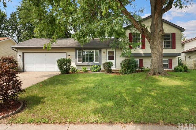 5014 W Greenbrier Drive, Mchenry, IL 60050