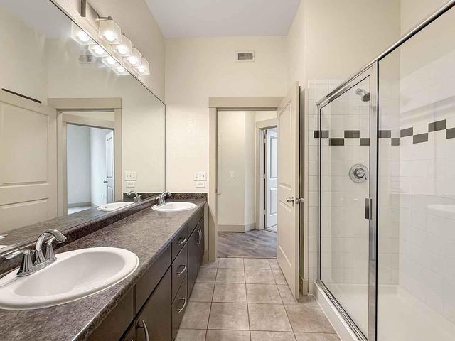 2525 S Voss Road 308, Houston, TX 77057