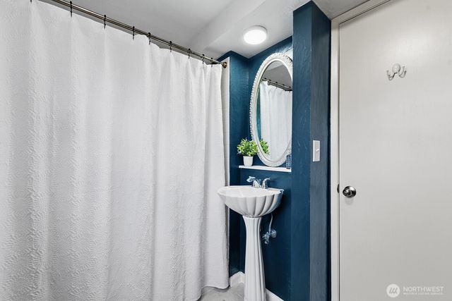 4107 SW Southern Street, Seattle, WA 98136
