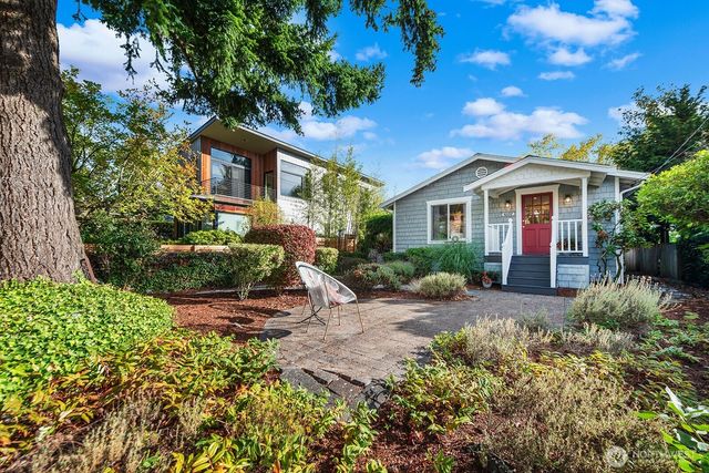 4107 SW Southern Street, Seattle, WA 98136