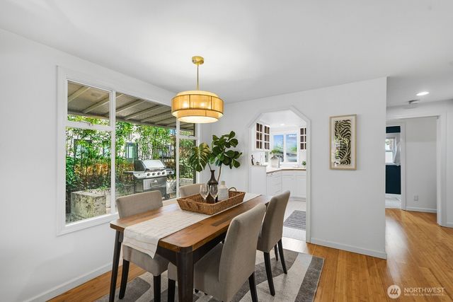 4107 SW Southern Street, Seattle, WA 98136