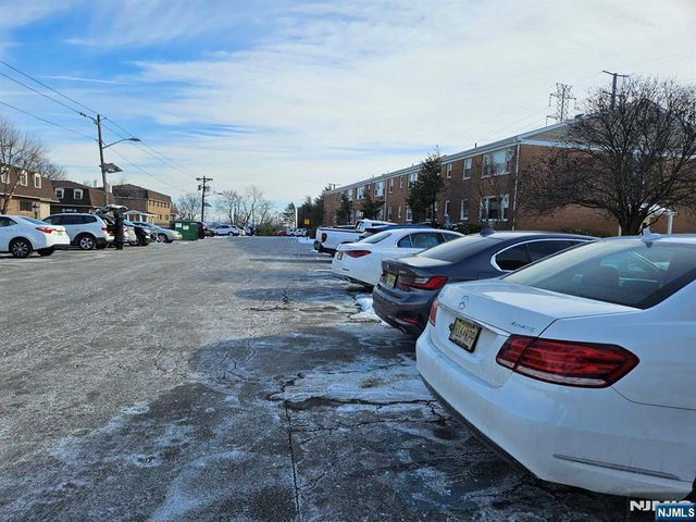 605 F8 Grove Street F8, Clifton, NJ 07013