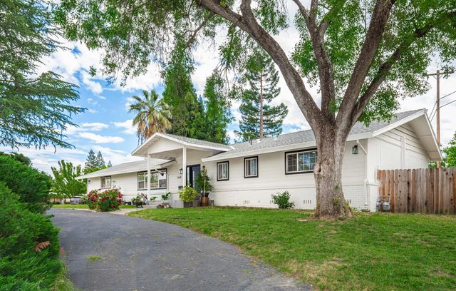 5641 Primrose Dr, Citrus Heights, CA 95610