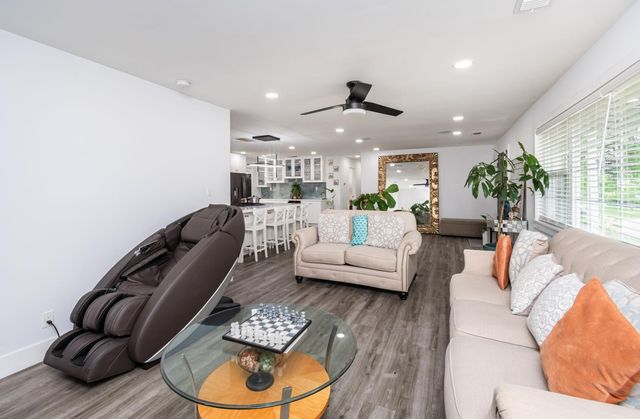 5641 Primrose Dr, Citrus Heights, CA 95610