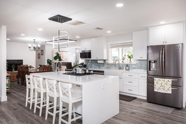 5641 Primrose Dr, Citrus Heights, CA 95610