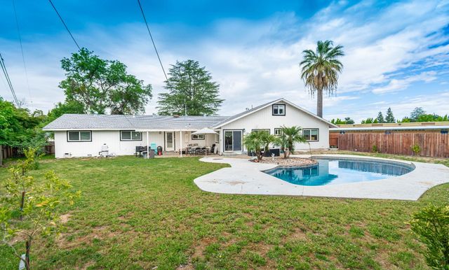 5641 Primrose Dr, Citrus Heights, CA 95610