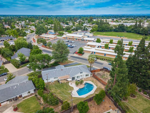 5641 Primrose Dr, Citrus Heights, CA 95610