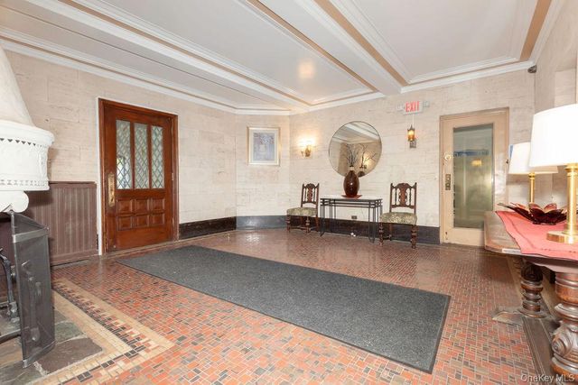 151 Centre Avenue 4B, New Rochelle, NY 10805