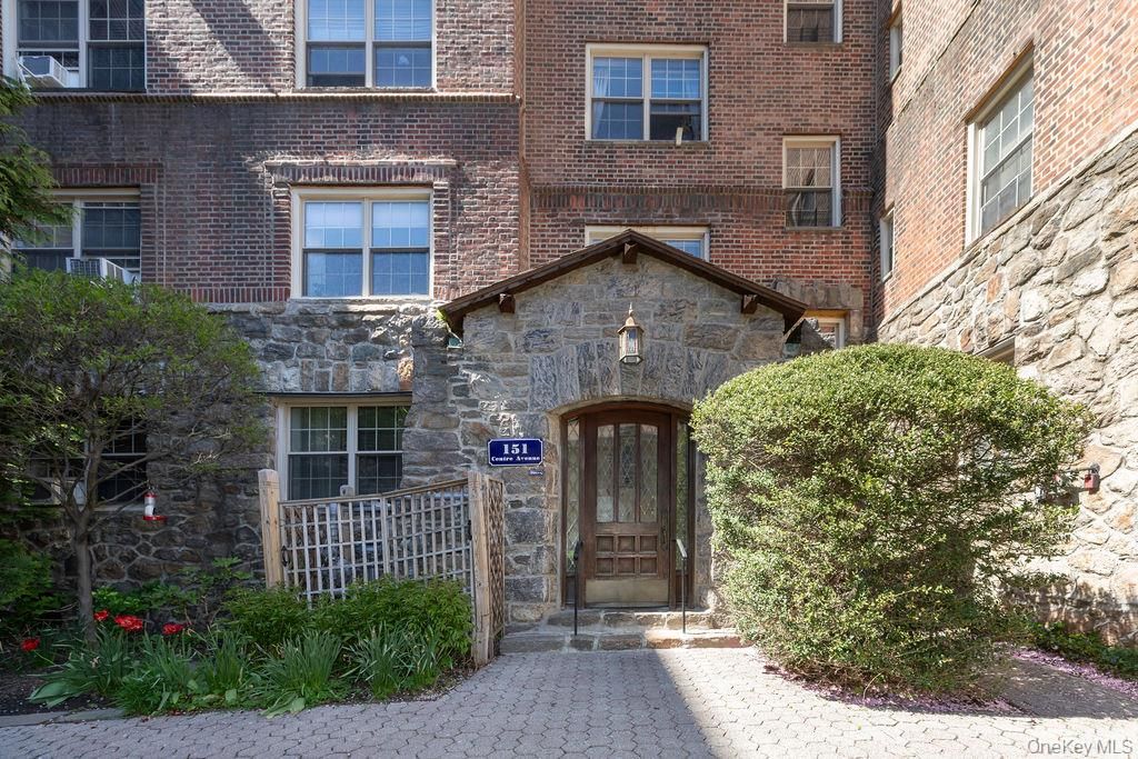151 Centre Avenue 4B, New Rochelle, NY 10805
