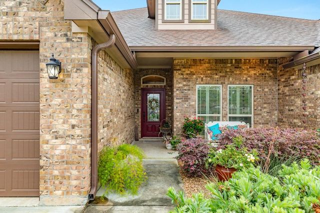 1008 S Belle Drive, Angleton, TX 77515