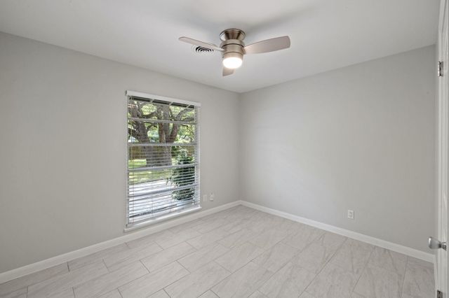 2015 Fair Oaks DR, Austin, TX 78745